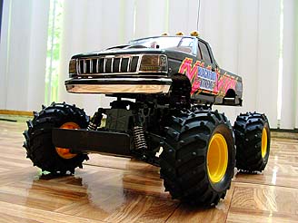 ブラックフット　ツインモーター　4WD Tom's Moderu ラヂコン記 デュアルデビルとブラックフット3